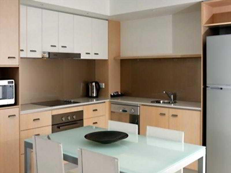 Chancellor Executive Apartments Gold Coast Habitación foto